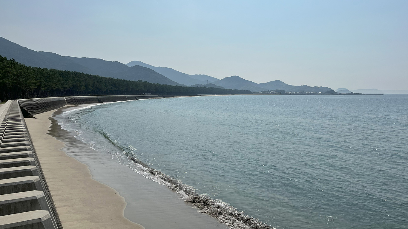 二丈福井海岸(パラペット)