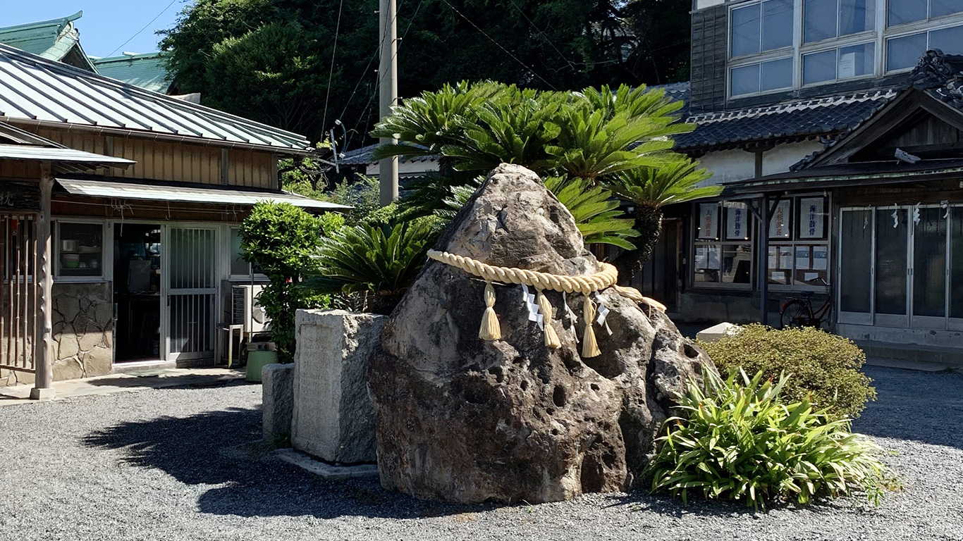 和布刈神社の入口