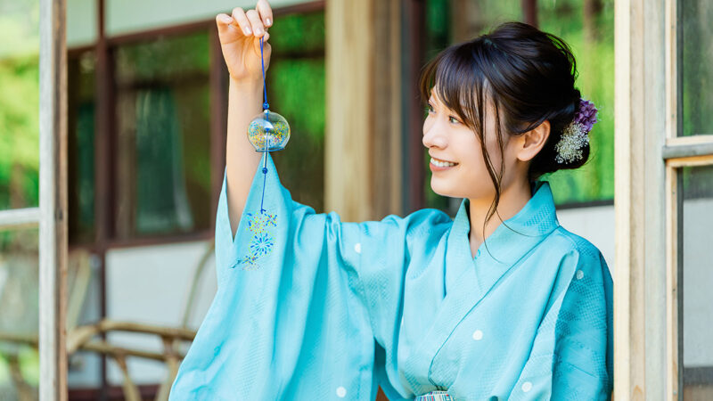 花火、浴衣、風鈴、日本の夏を五感で感じる風物詩
